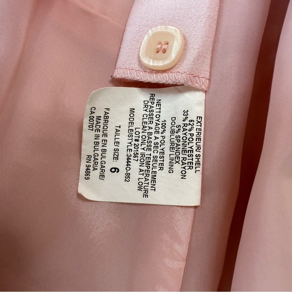 Tribal Pink Blazer with Notched Lapels and Cropped Fit - Picture 5 of 7